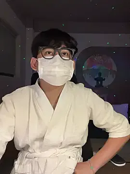 Benson18y – webcam model profile photo Image 6