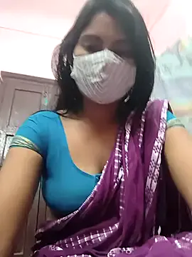 Stephania – webcam model profile photo Image 17