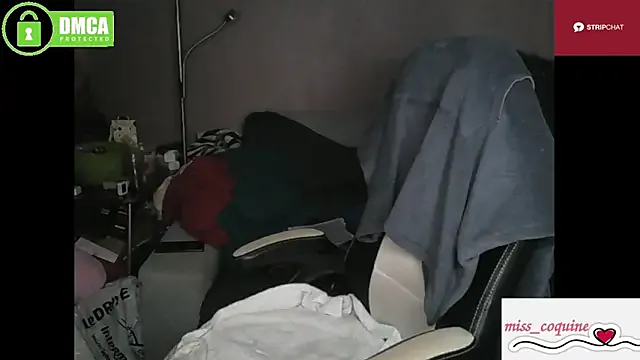 oxo_yuna_oxo – webcam model profile photo Image 7