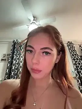 roouse – webcam model profile photo Image 16