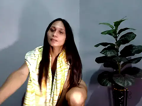 Priyajaanbaby – webcam model profile photo Image 12