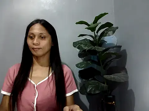 Priyajaanbaby – webcam model profile photo Image 4