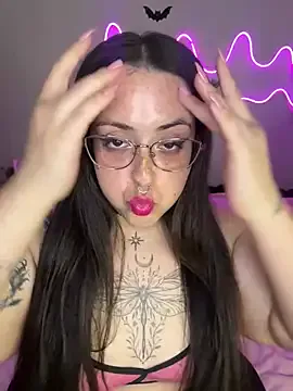 Mizztikaa Image 2