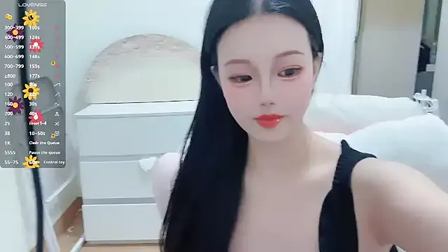 Nonchan_ – webcam model profile photo Image 19