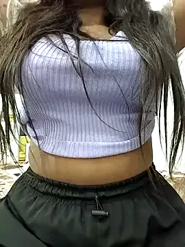 oxo_yuna_oxo – webcam model profile photo Image 11