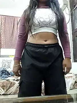 oxo_yuna_oxo – webcam model profile photo Image 7