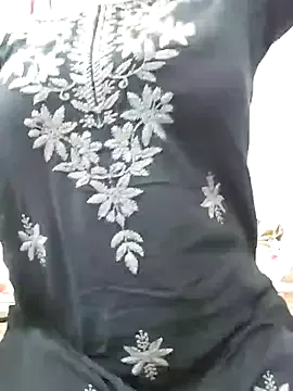 oxo_yuna_oxo – webcam model profile photo Image 9