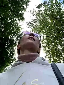 oxo_yuna_oxo – webcam model profile photo Image 5