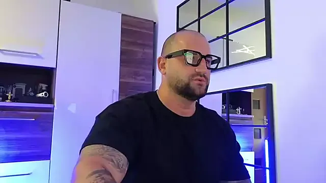 winter11 – webcam model profile photo Image 9