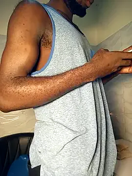 oxo_yuna_oxo – webcam model profile photo Image 2