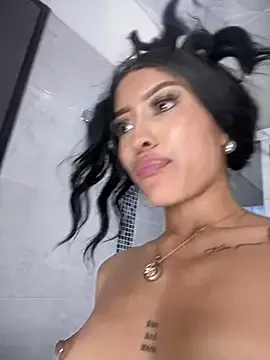 MystiqueXXX Image 4