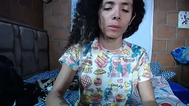 Yui-Ch – webcam model profile photo Image 16