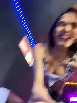 Franshesca_HotxxX – webcam model profile photo Image 3