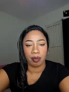 Awesomelusty – webcam model profile photo Image 11