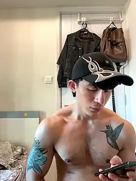 Yo155 – webcam model profile photo Image 10