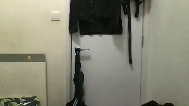 Yo155 – webcam model profile photo Image 18