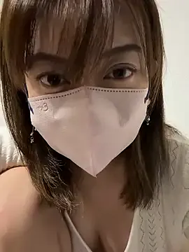 oxo_yuna_oxo – webcam model profile photo Image 10