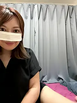 oxo_yuna_oxo – webcam model profile photo Image 18