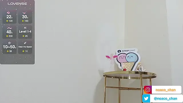 R-bonbon – webcam model profile photo Image 19