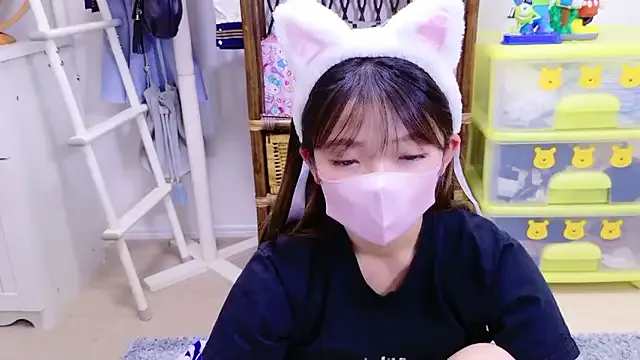 niko-jpn – webcam model profile photo Image 3