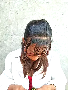 oxo_yuna_oxo – webcam model profile photo Image 18