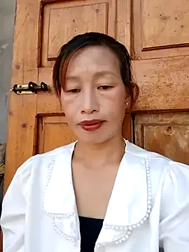 oxo_yuna_oxo – webcam model profile photo Image 4