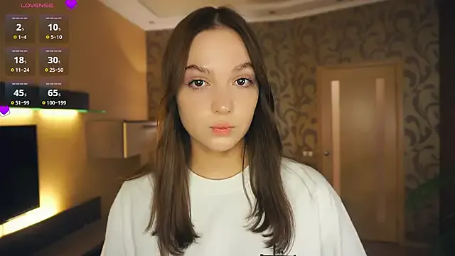 oxo_yuna_oxo – webcam model profile photo Image 4