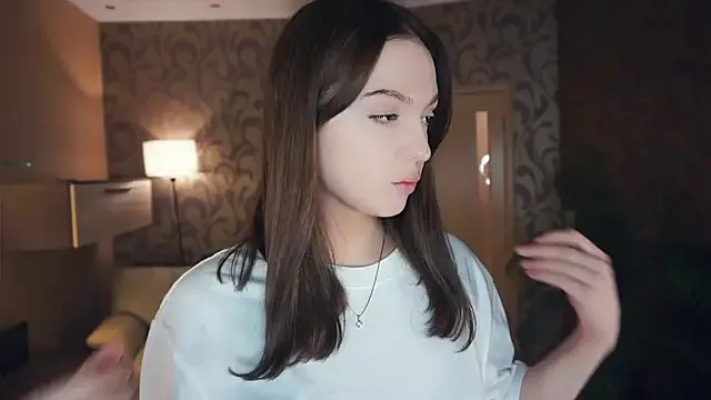 oxo_yuna_oxo – webcam model profile photo Image 5