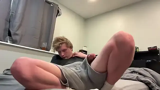 Yui-Ch – webcam model profile photo Image 10