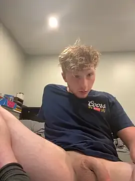 Yui-Ch – webcam model profile photo Image 12