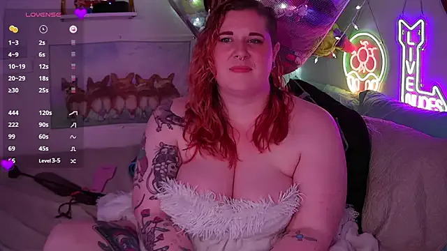 oxo_yuna_oxo – webcam model profile photo Image 12