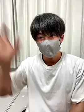 Yui-Ch – webcam model profile photo Image 17