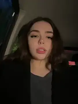 Simone_Miller – webcam model profile photo Image 6