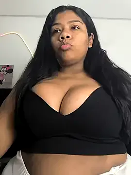 divavirtual11 – webcam model profile photo Image 13