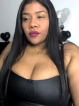 divavirtual11 – webcam model profile photo Image 9