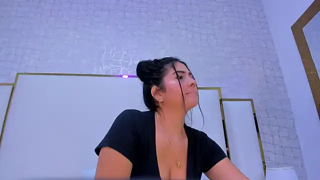 ManaMi-maru – webcam model profile photo Image 10