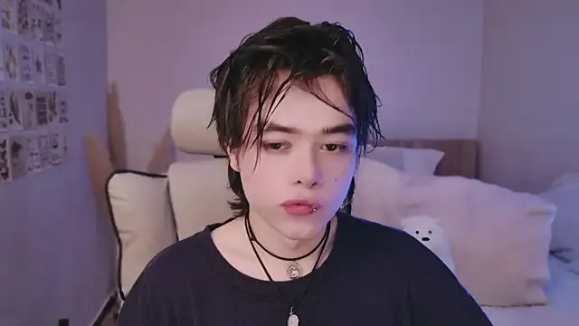 Yui-Ch – webcam model profile photo Image 17