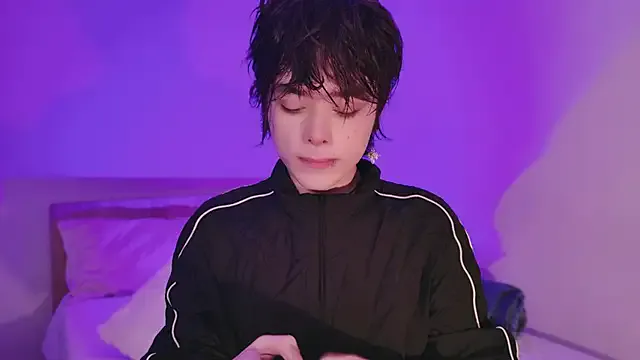 Yui-Ch – webcam model profile photo Image 8