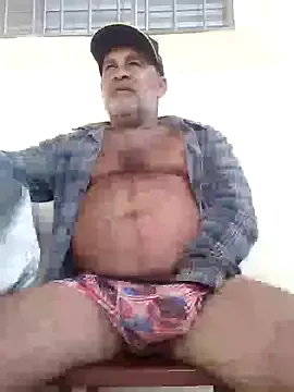 fuckadilf – webcam model profile photo Image 2