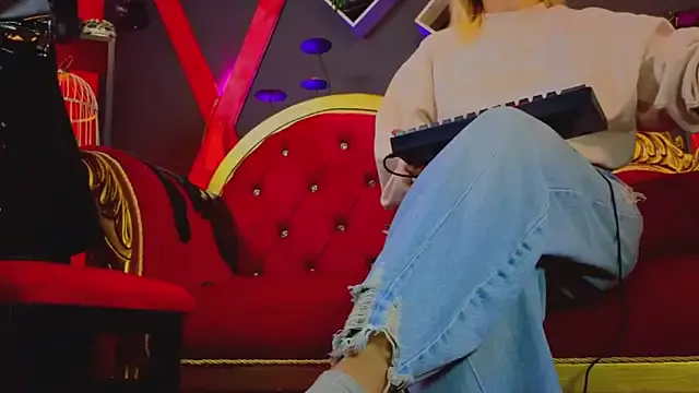 ManaMi-maru – webcam model profile photo Image 16