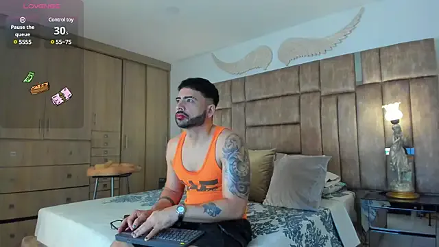 Queen_sofiyaa – webcam model profile photo Image 5