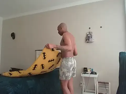 Alice_surprise – webcam model profile photo Image 9