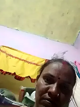 oxo_yuna_oxo – webcam model profile photo Image 12