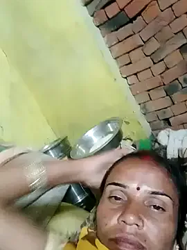 oxo_yuna_oxo – webcam model profile photo Image 4