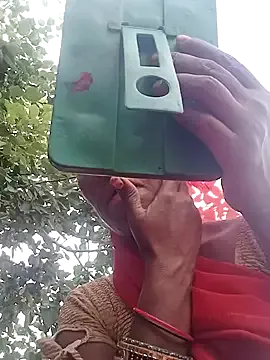 oxo_yuna_oxo – webcam model profile photo Image 7