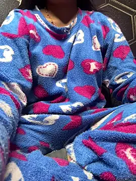 Awesomelusty – webcam model profile photo Image 16