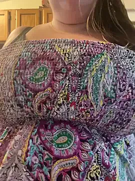 _chanMOMO_ – webcam model profile photo Image 3