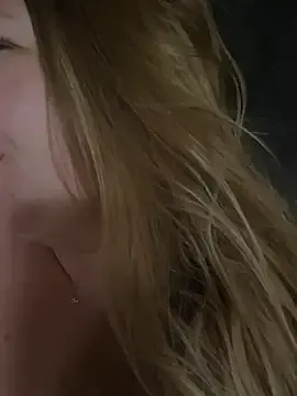 _chanMOMO_ – webcam model profile photo Image 6