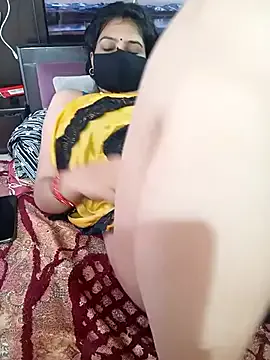 oxo_yuna_oxo – webcam model profile photo Image 6