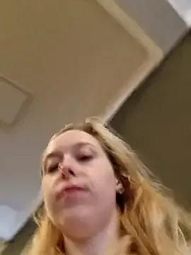 ManaMi-maru – webcam model profile photo Image 4